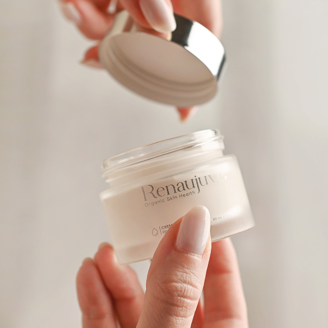 Crema Reafirmante para Rostro, Cuello y Escote con Niacinamida y Centella Asiática.